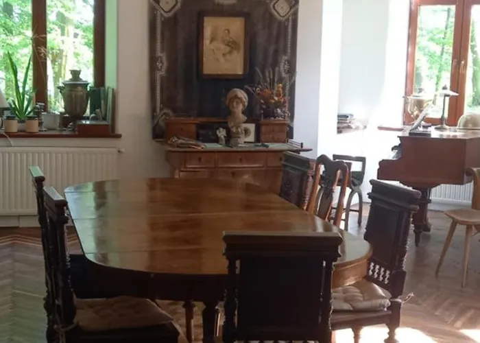 Nowy Dwor W Goszycach 3*