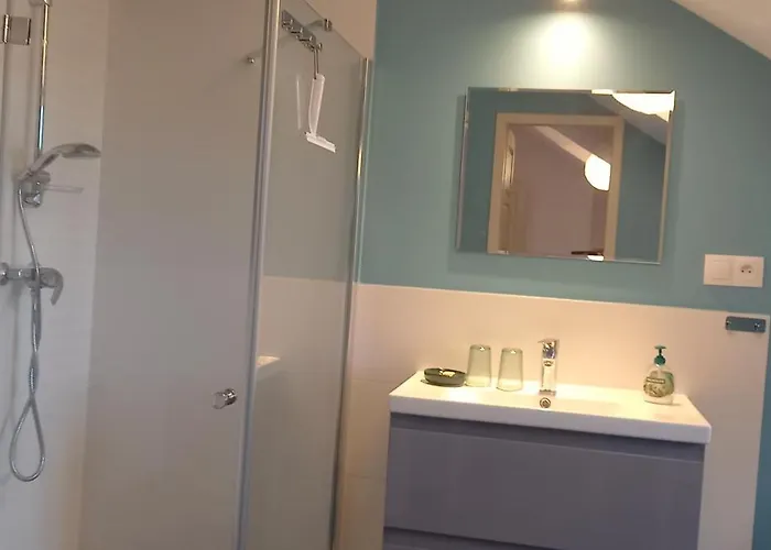 Nowy Dwor W Goszycach Gasthuis Goszyce