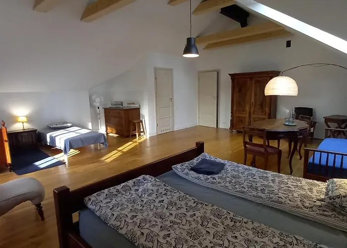 Nowy Dwor W Goszycach 3* Goszyce