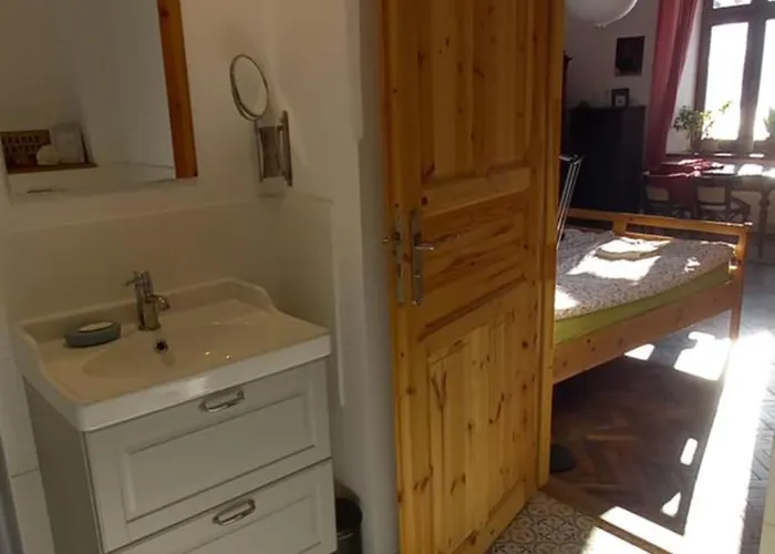 Nowy Dwor W Goszycach Gasthuis Goszyce